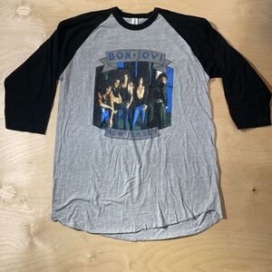 Bon Jovi Men’s 3/4 Sleeve Concert Tee Large (II)